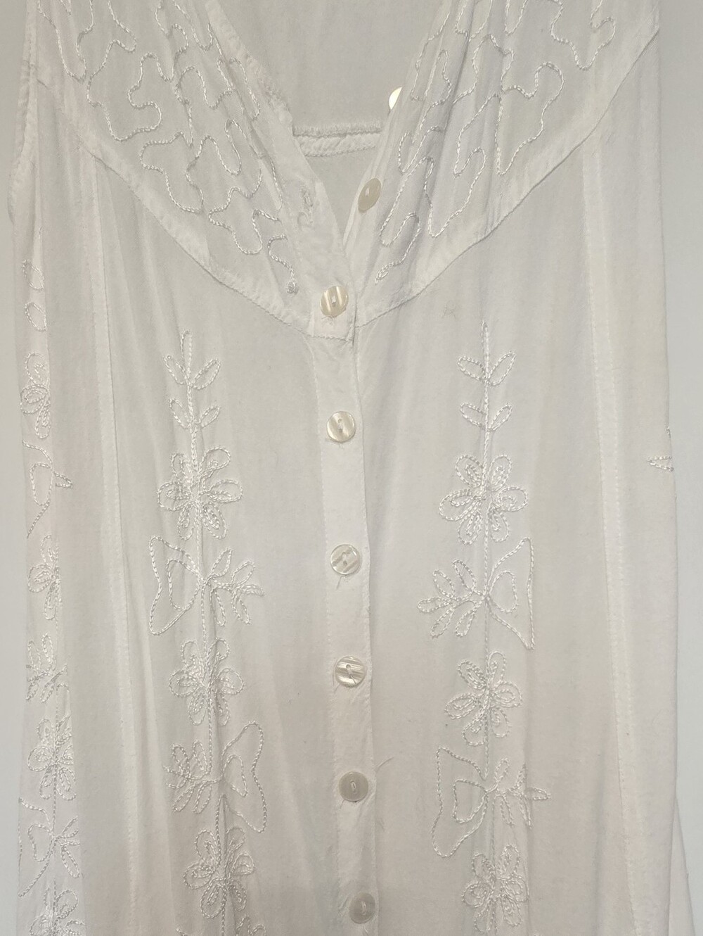 Sakkas Maya Floral White Embroidered Midi Button Up Dress Duster Soft And Flowy - Picture 5 of 12